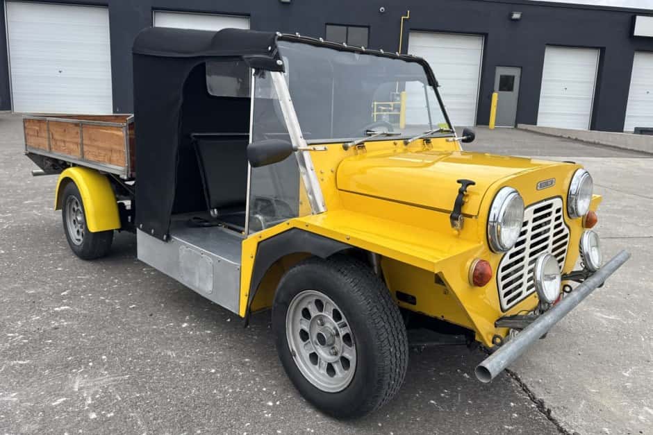 0 Mini Moke Classic sold for $11,000