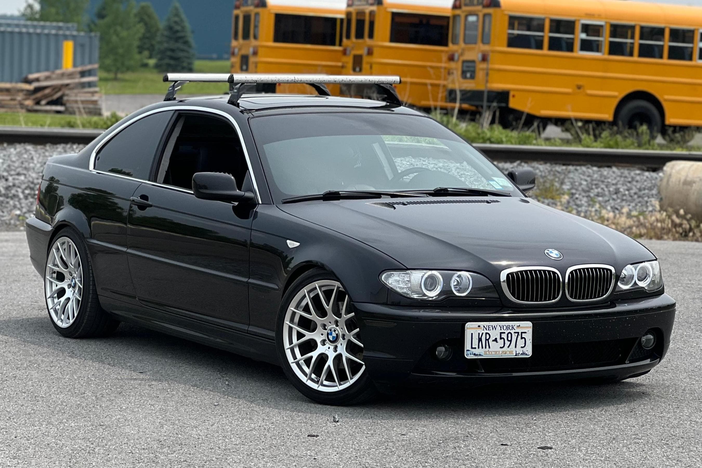 2006 BMW 3 Series sold for $5,200