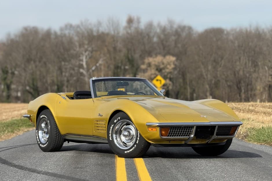 1972 Chevrolet Corvette C3 sold for $40,500