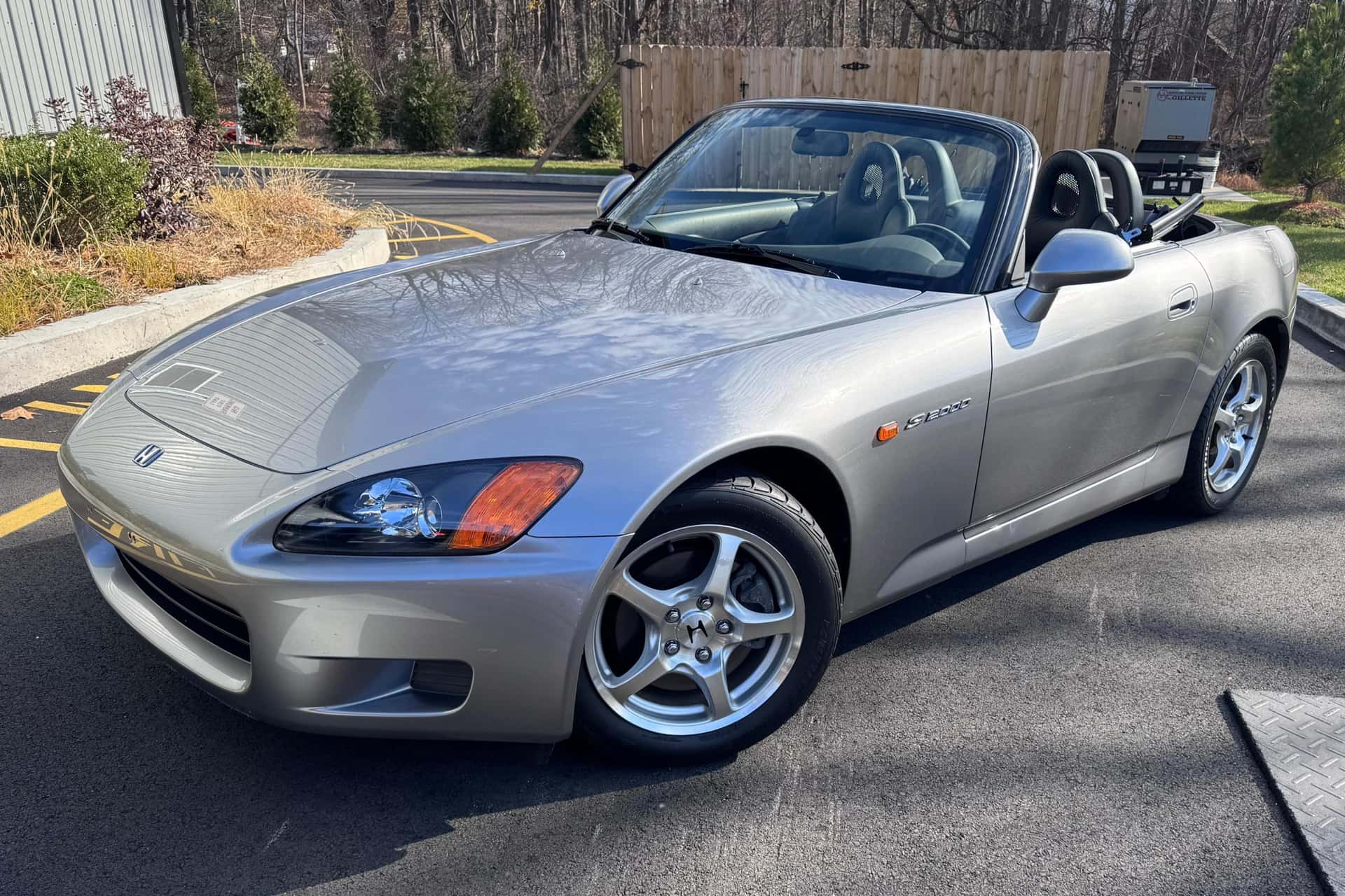 2000 Honda S2000 sold for $32,250