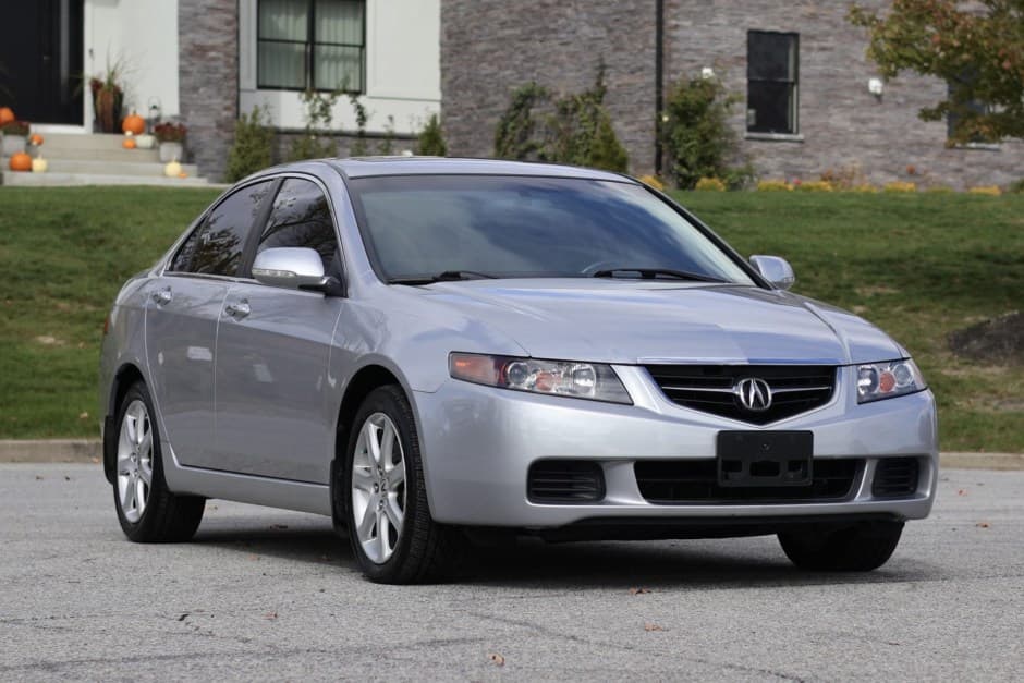 2004 Acura TSX sold for $11,500