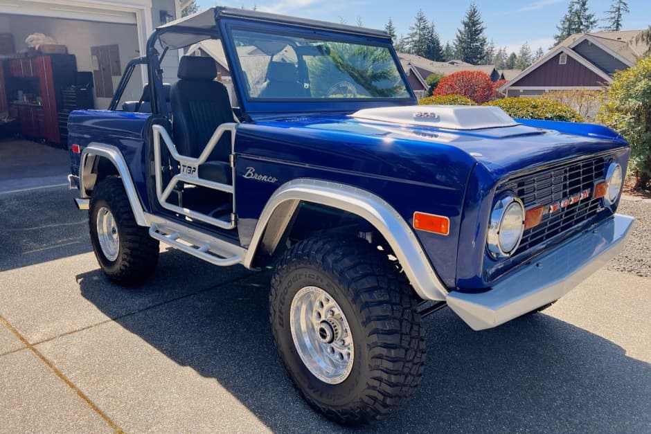 1974 Ford Bronco U13/U14/U15 1966-1977 sold for $45,500