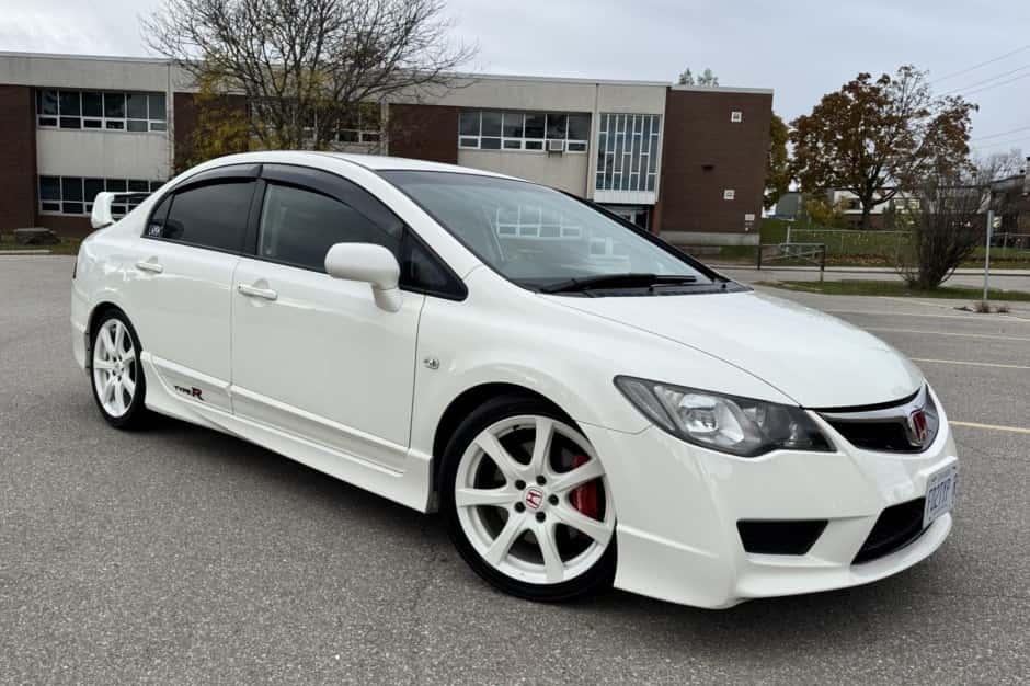 2007 Honda Civic Type R sold for $15,750