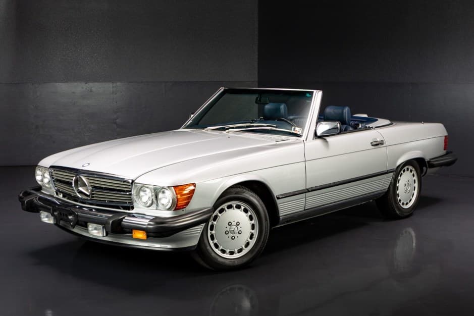 1987 Mercedes-Benz R107 SL sold for $28,000