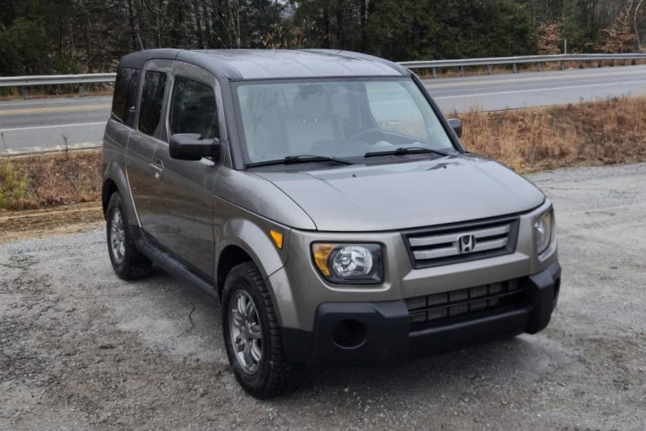 2008 Honda Element sold for $16,000