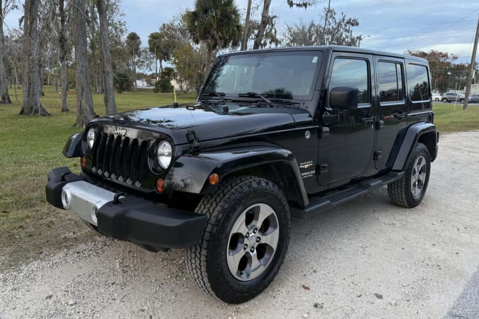 2012 Jeep Wrangler JK (2007-2018) sold for $12,500