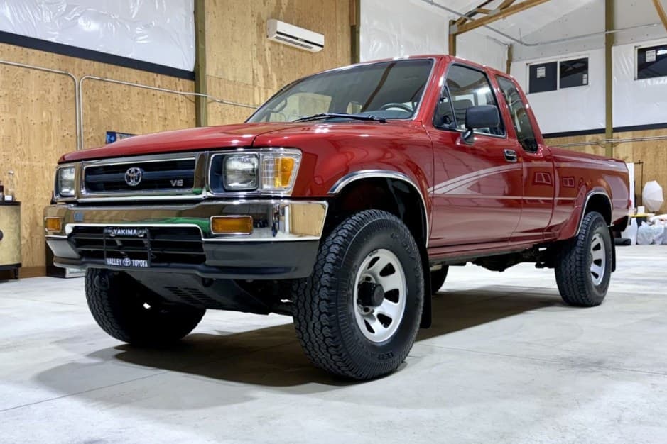 1995 Toyota Pickup (N80/90/100/110 1989-1997) sold for $32,250