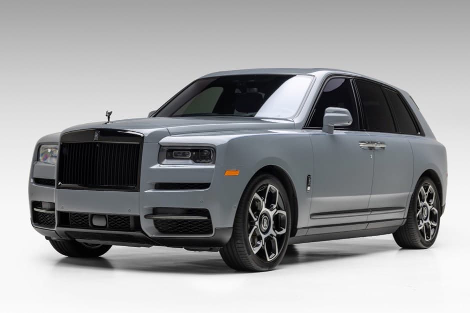 2022 Rolls-Royce Cullinan sold for $298,000