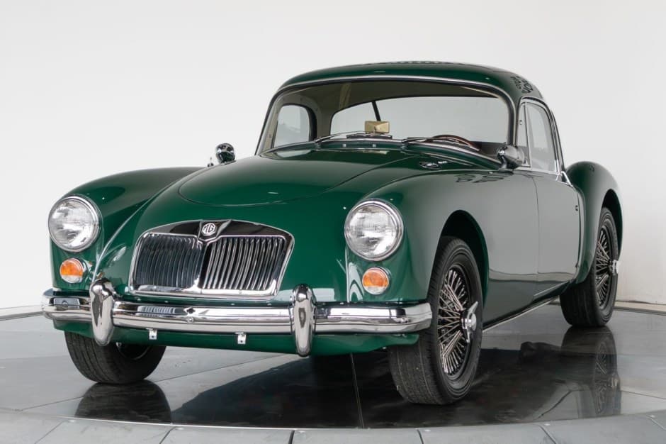 1961 MG MGA sold for $28,000