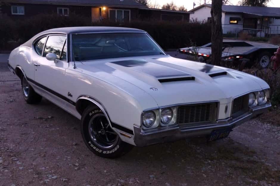 1970 Oldsmobile Cutlass sold for $18,000