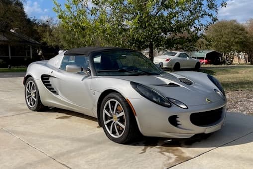 2005 Lotus Elise sold for $33,000