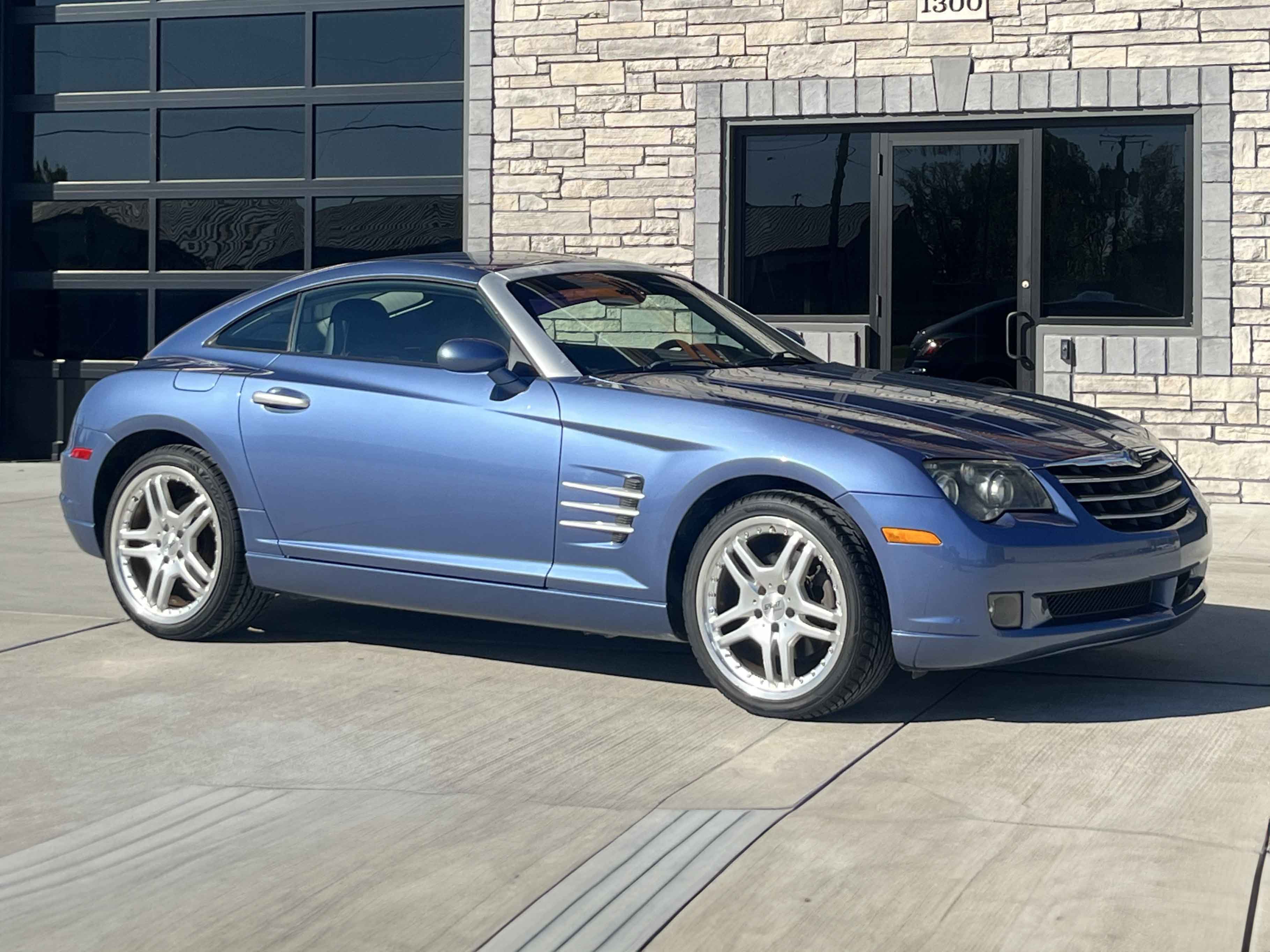 2005 Chrysler Crossfire sold for $6,598