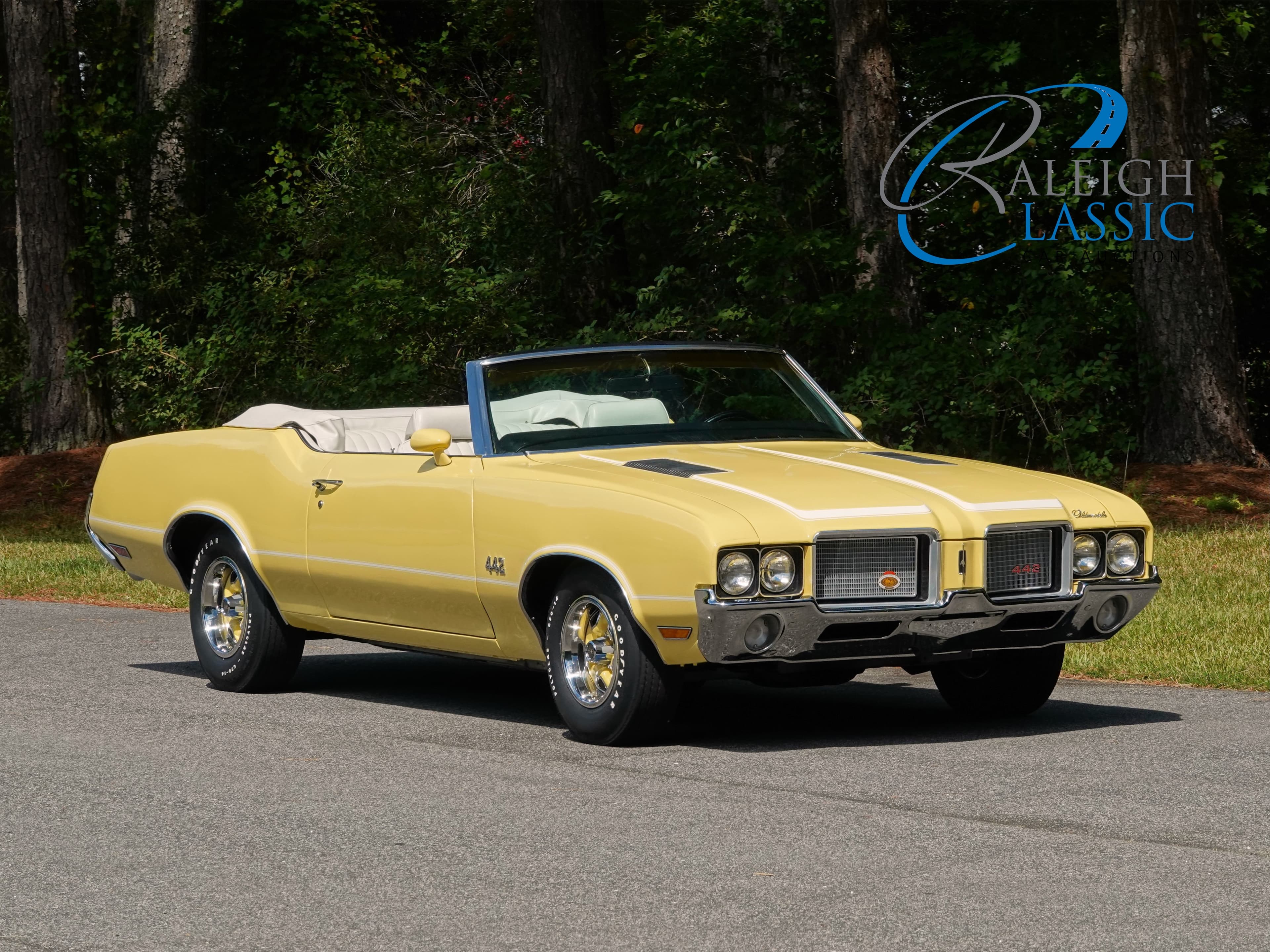 1972 Oldsmobile 4-4-2 sold for $0