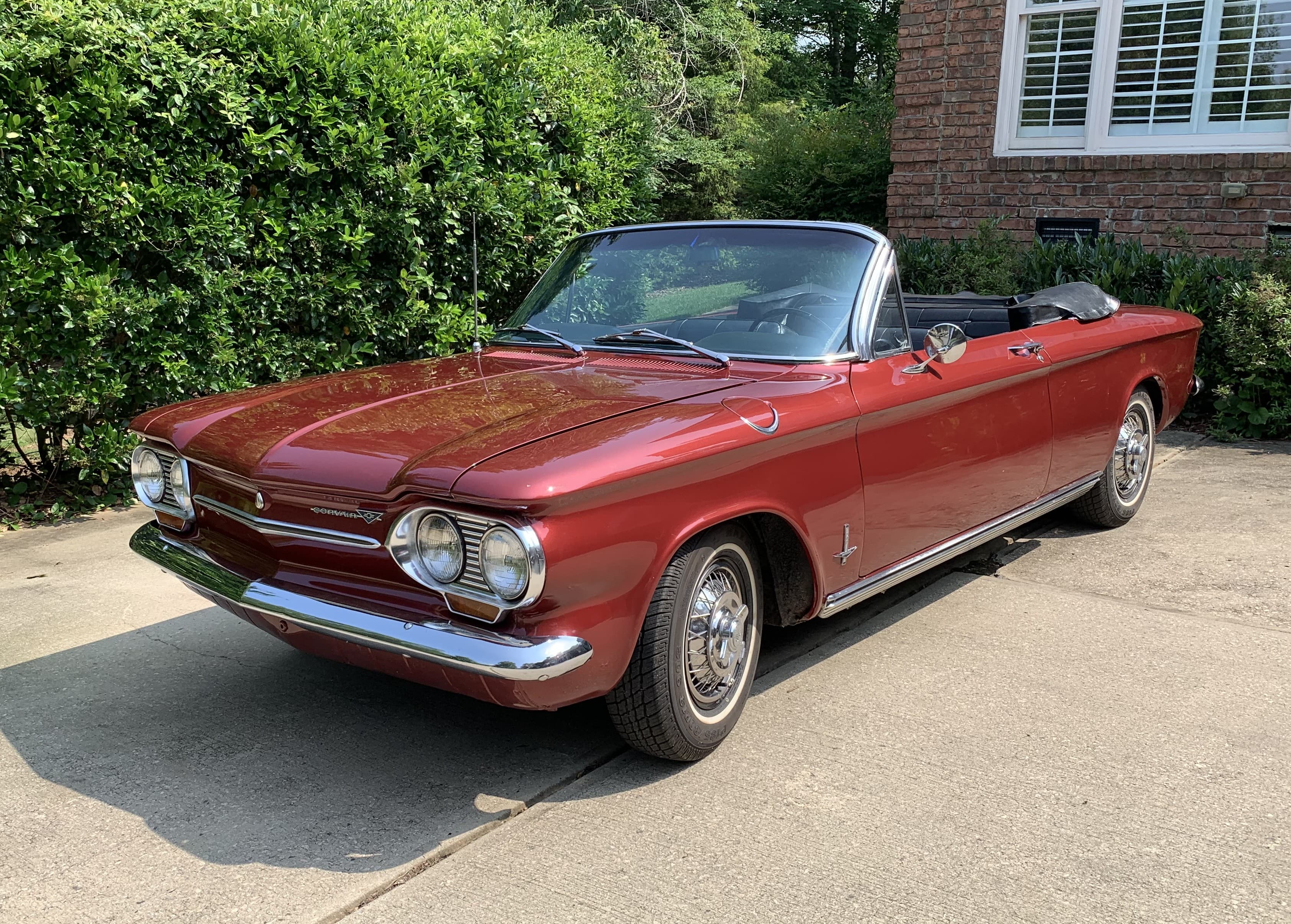 1963 Chevrolet Corvair sold for $11,750