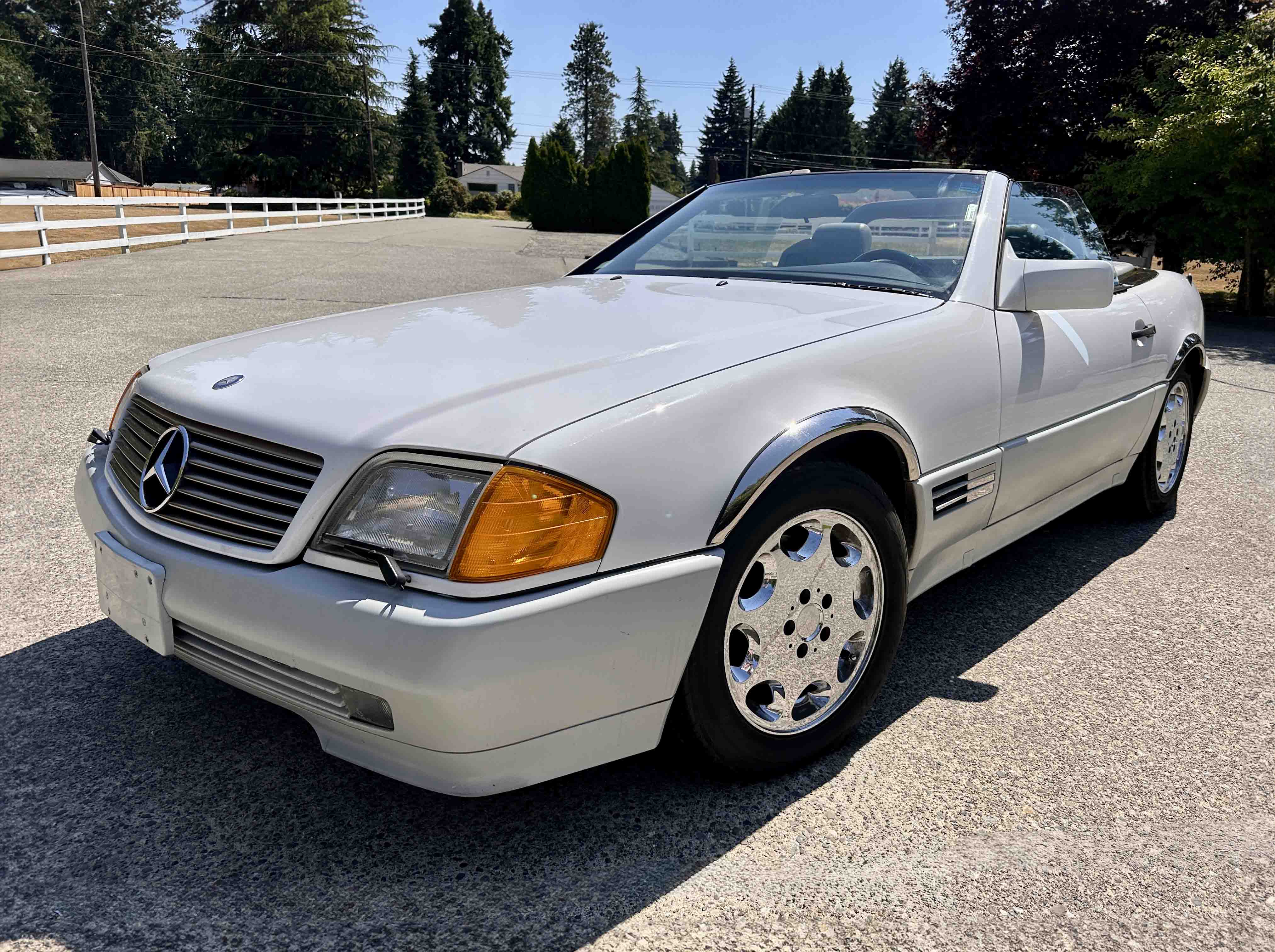 1991 Mercedes-Benz 500SL sold for $0