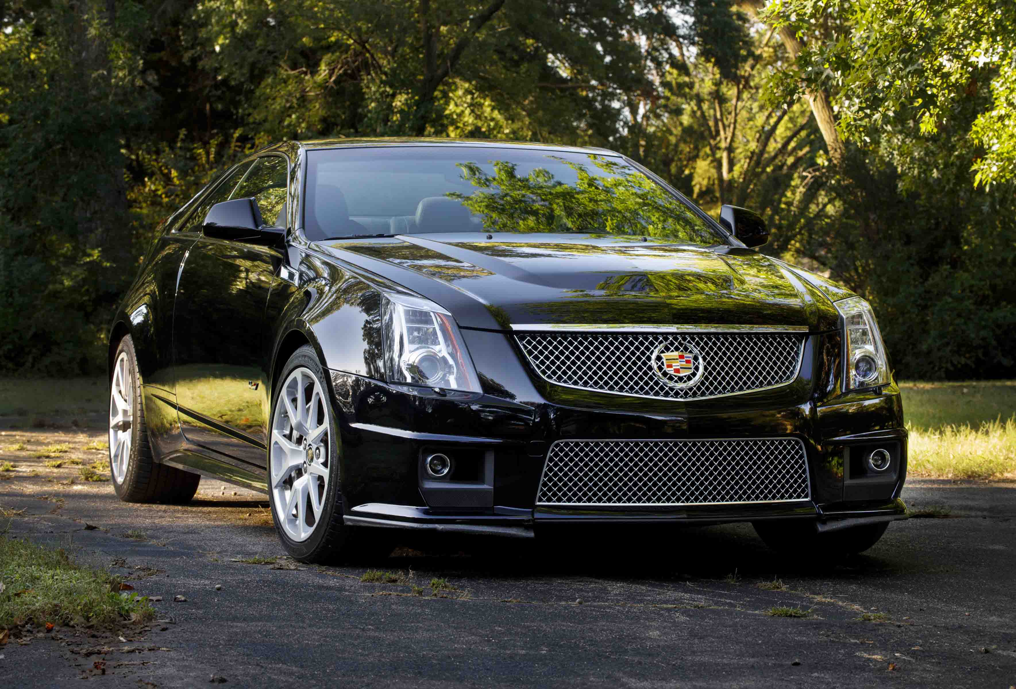 2011 Cadillac CTS-V sold for $30,500