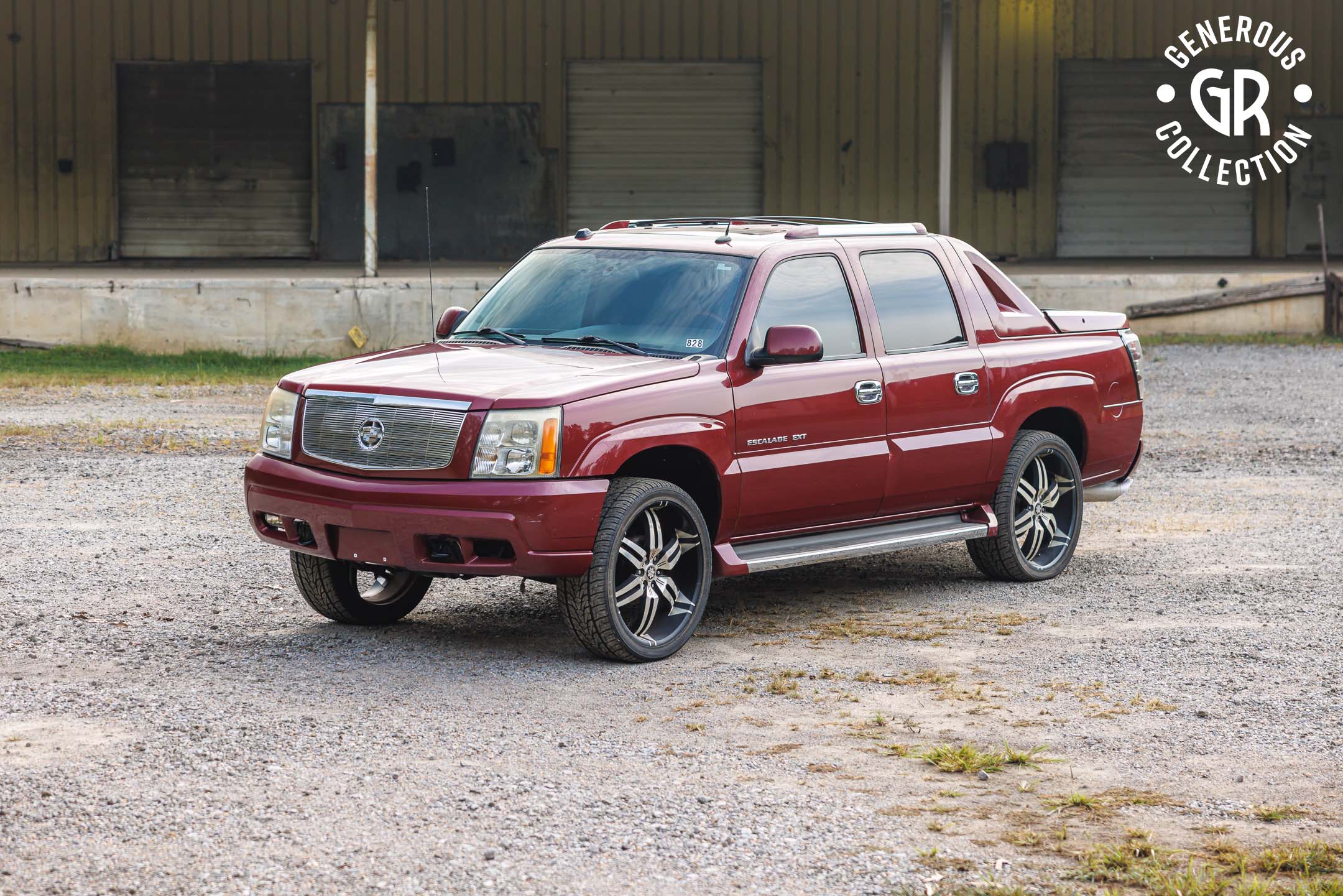 2005 Cadillac Escalade sold for $8,250
