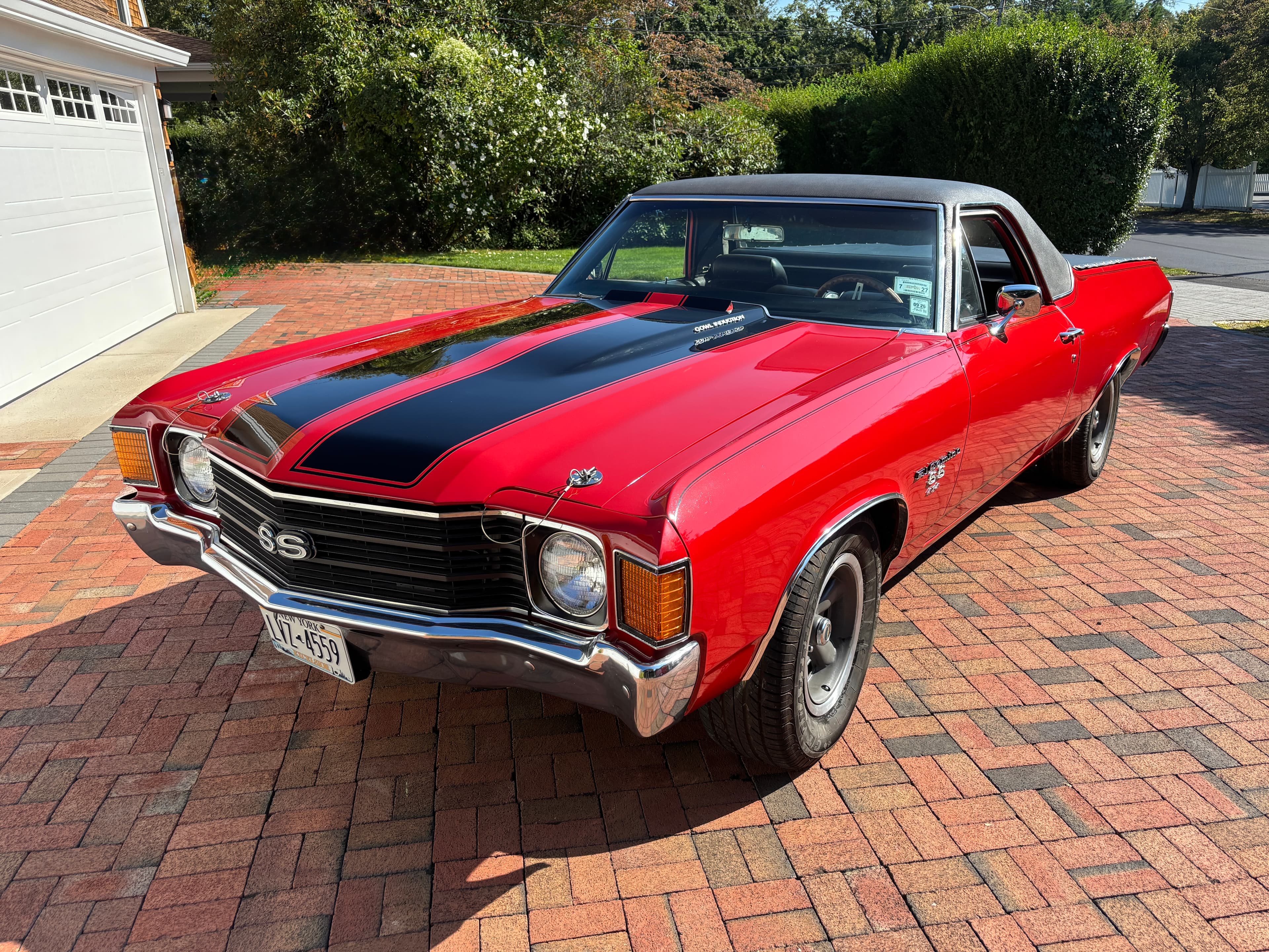 1972 Chevrolet El Camino sold for $0