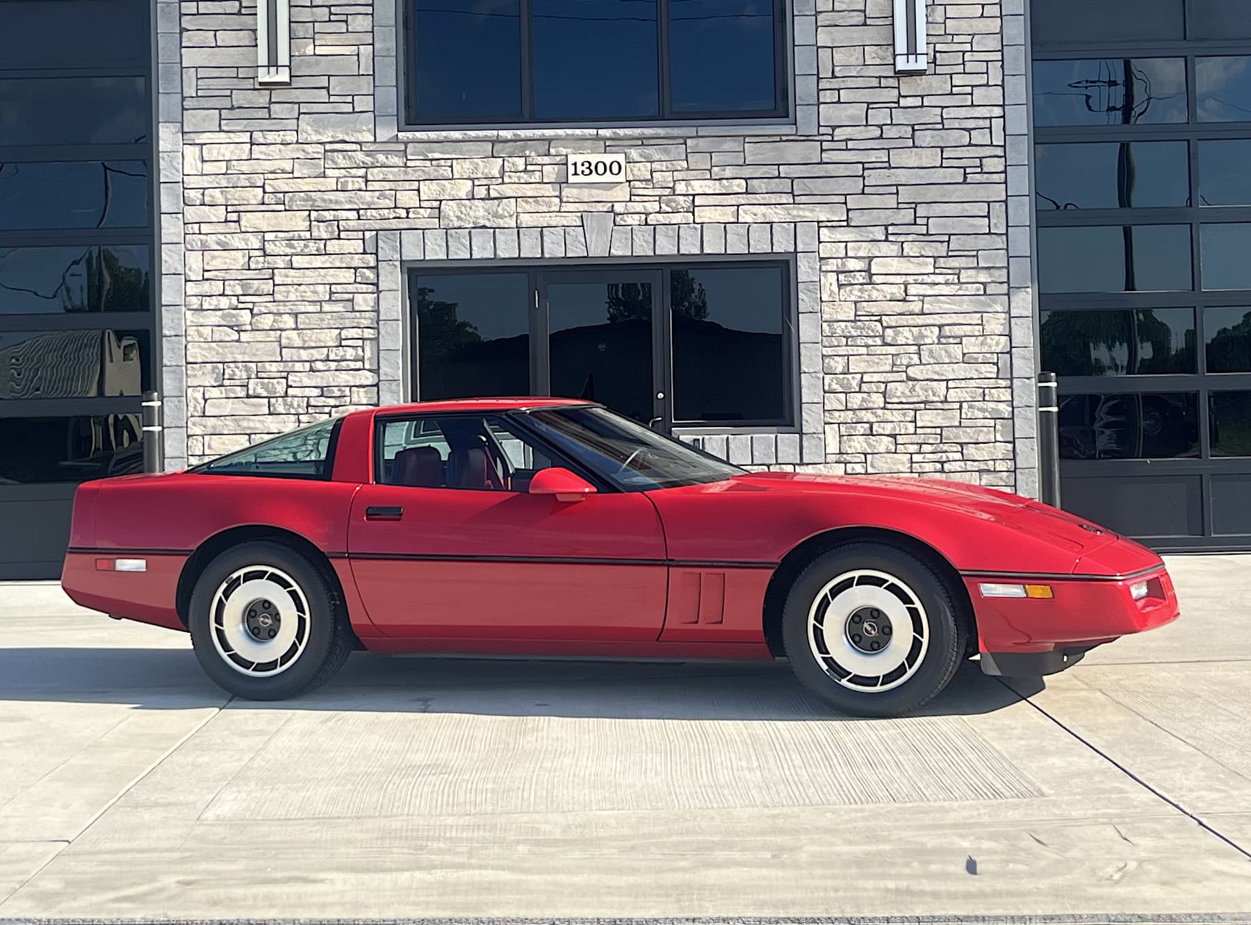1984 Chevrolet Corvette sold for $15,000