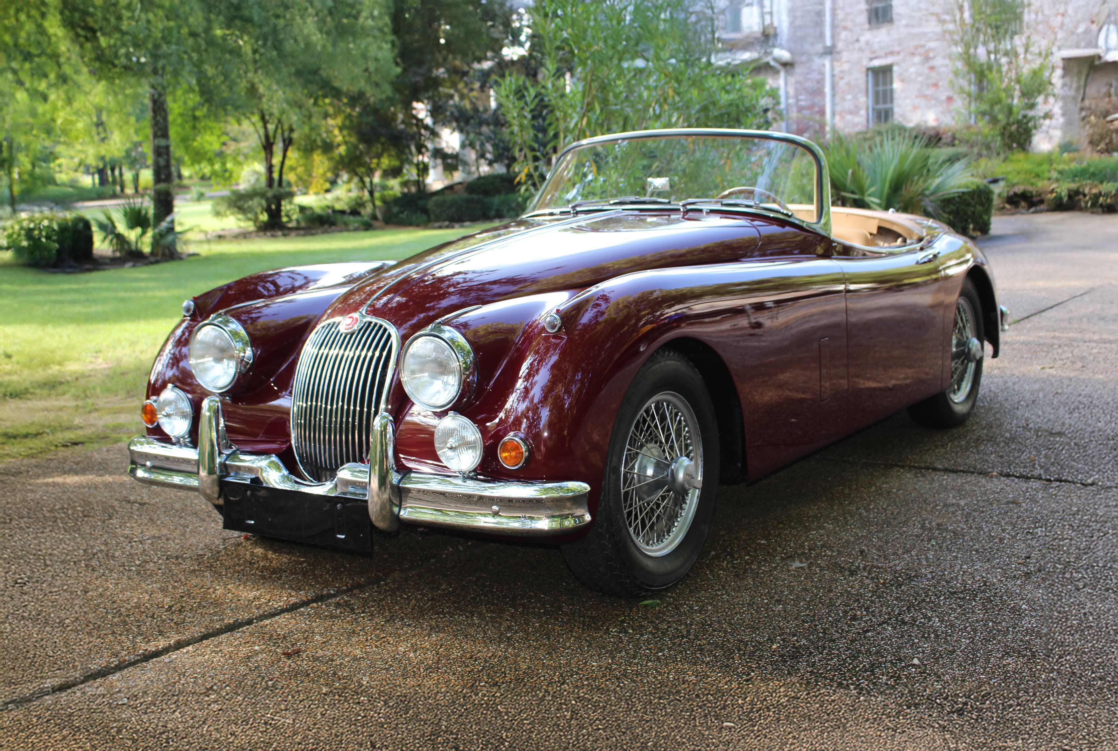 1959 Jaguar XK 150 sold for $0