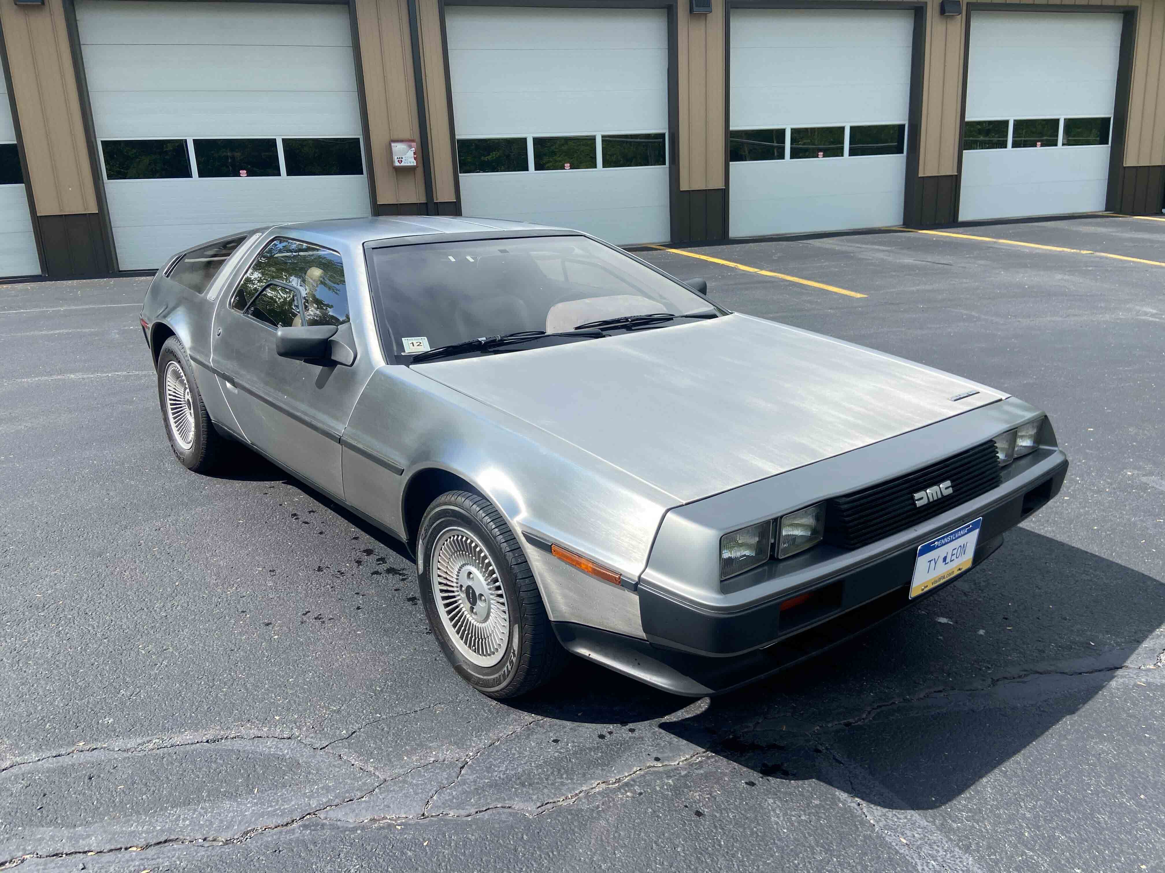 1982 DeLorean DMC-12 sold for $45,250