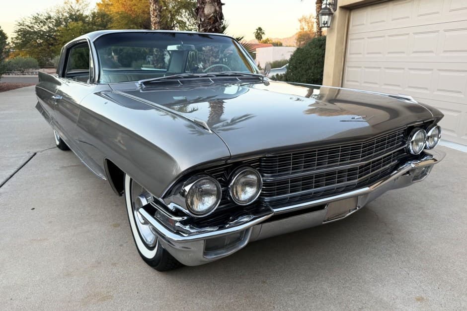 1962 Cadillac DeVille sold for $42,500