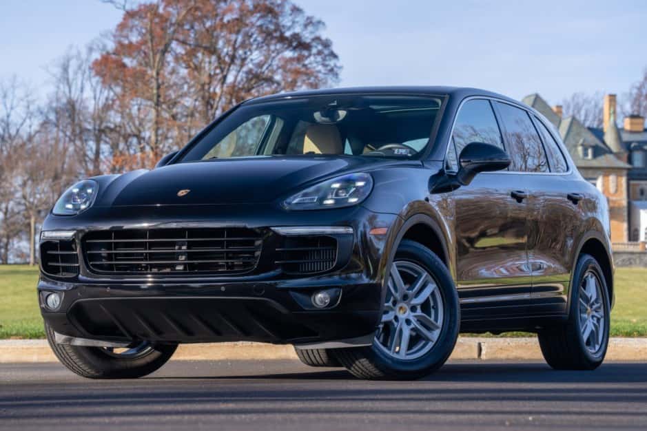 2016 Porsche 958 Cayenne (2011-2018) sold for $50,000