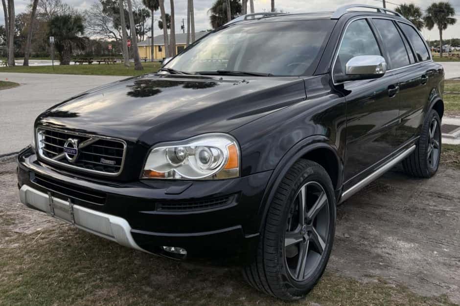 2013 Volvo XC90 sold for $14,750