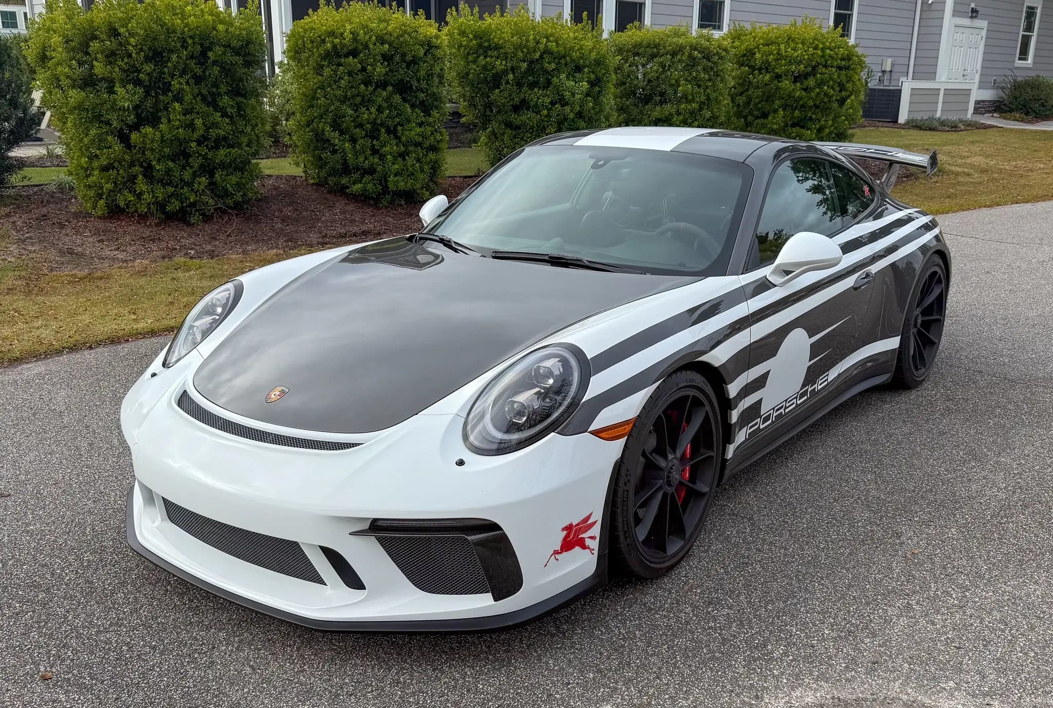 2018 Porsche 911 GT3 sold for $142,250