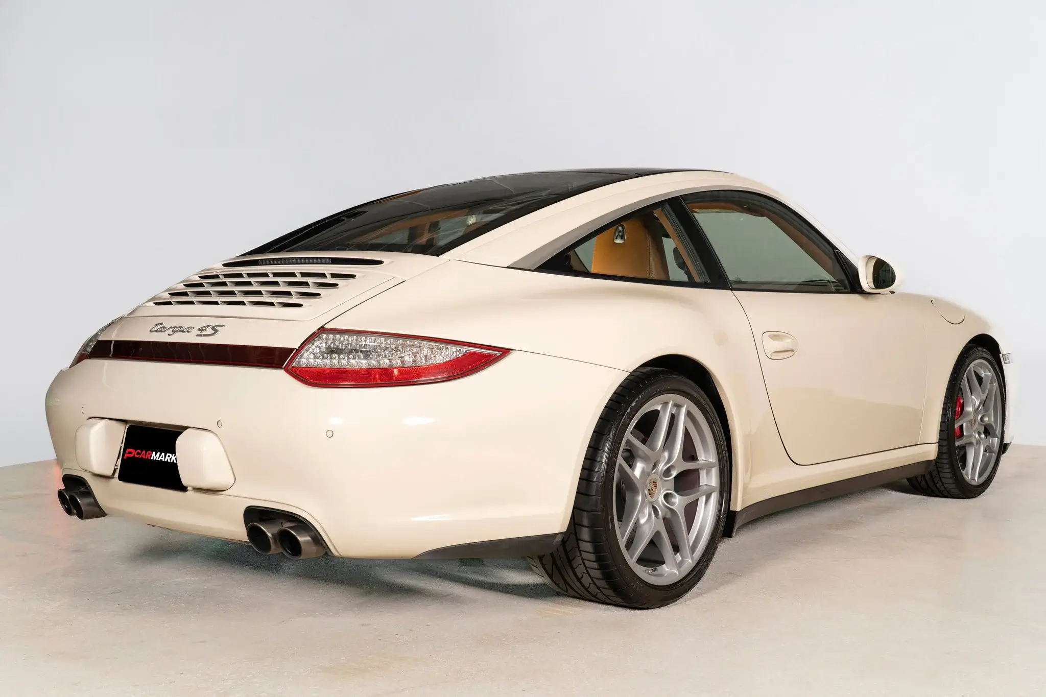 2012 Porsche Targa 4S sold for $163,500