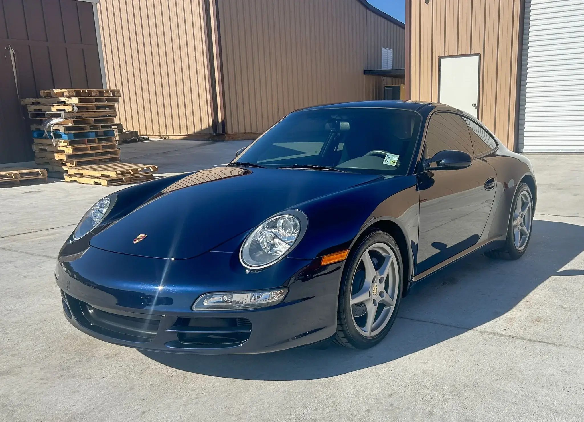 2005 Porsche 911 Carrera sold for $35,000