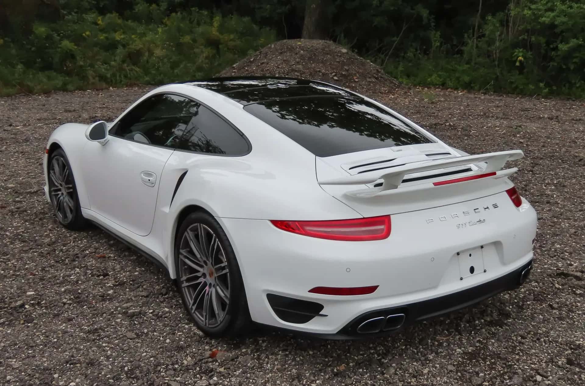 2014 Porsche 911 Turbo sold for $89,250