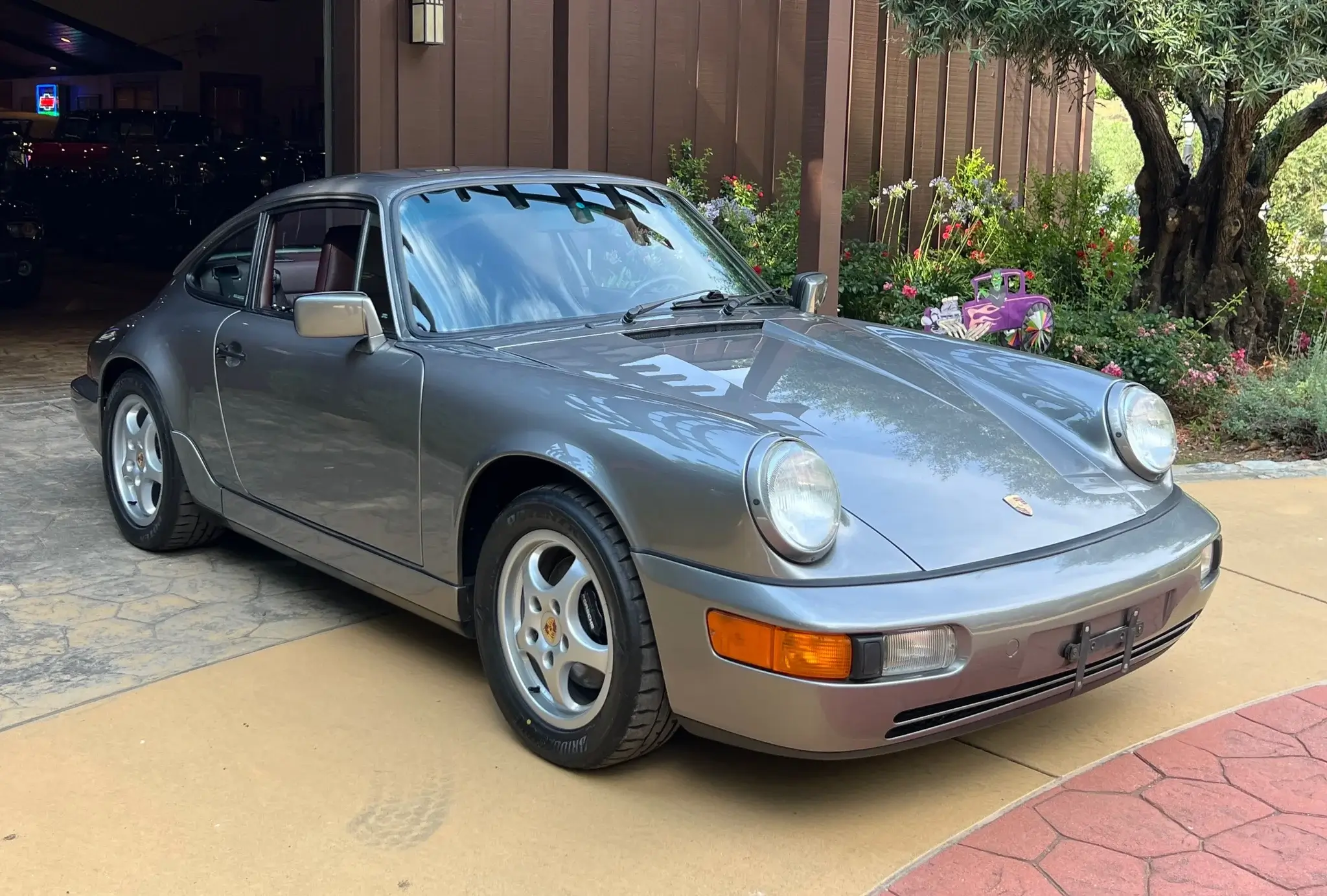 1990 Porsche 911 Carrera 4 sold for $89,000
