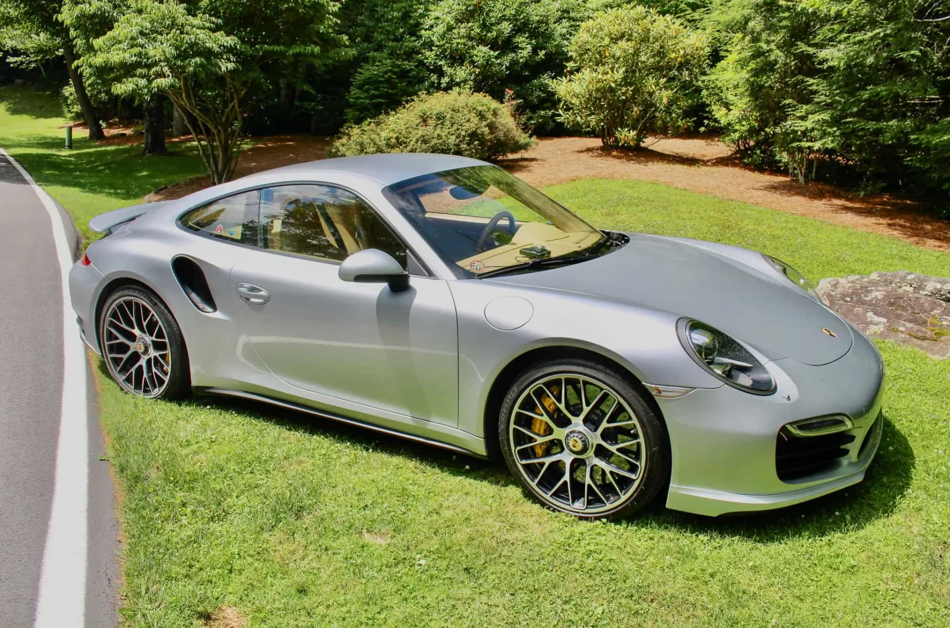 2014 Porsche 911 Turbo sold for $84,000
