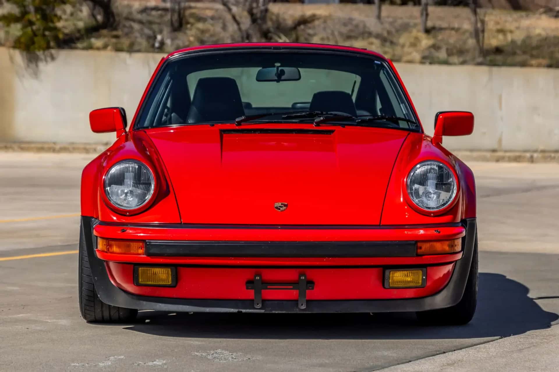 1986 Porsche 911 Turbo sold for $99,911