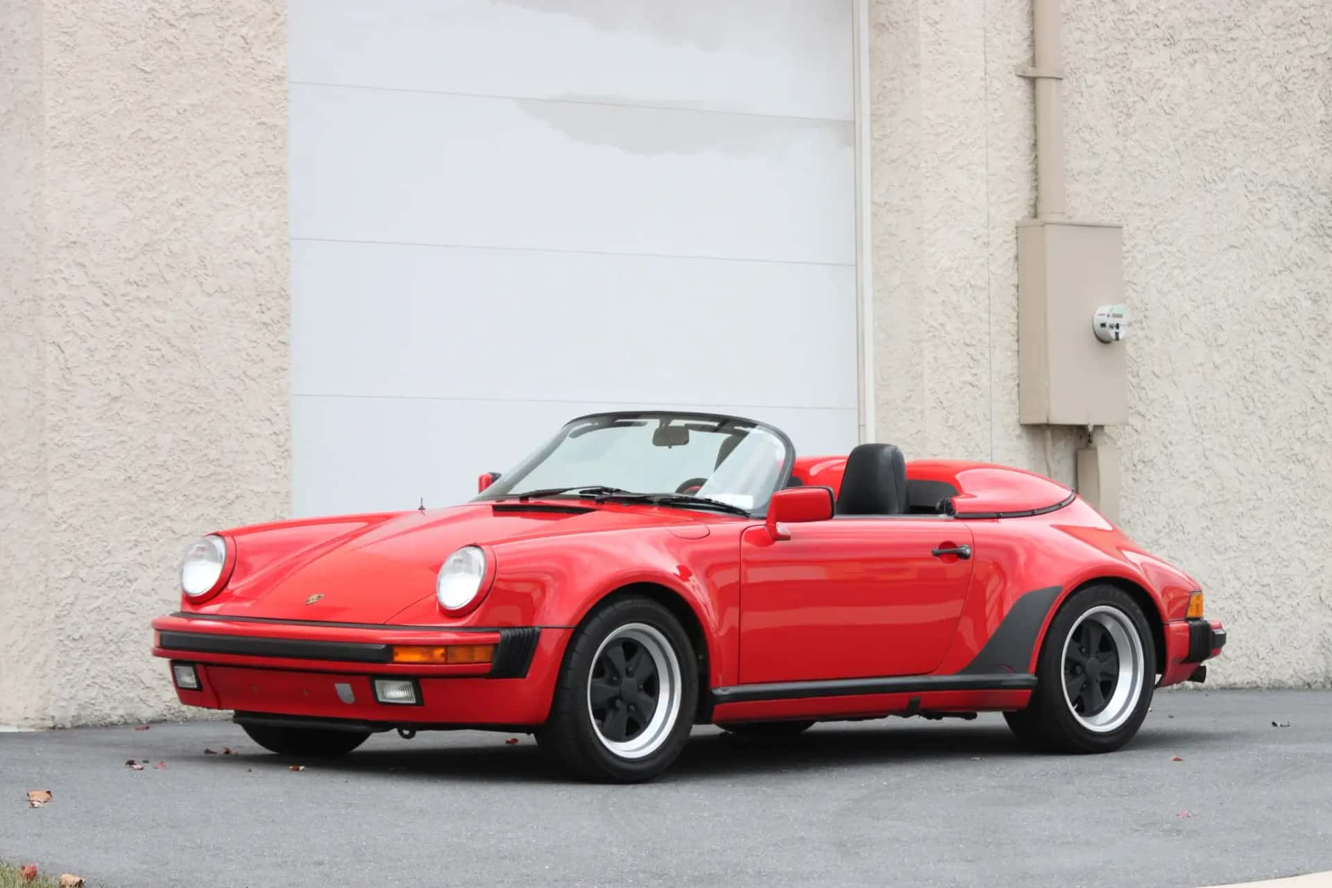 1989 Porsche 911 Speedster sold for $109,000