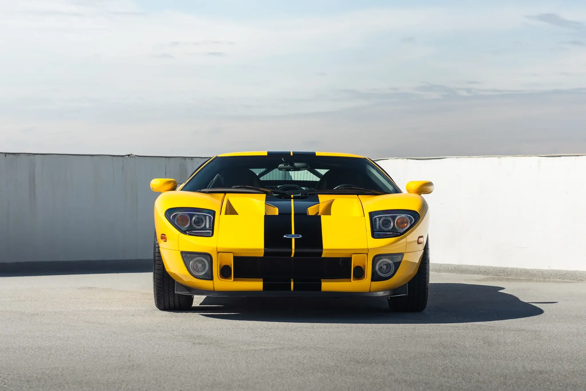 2005 Ford GT sold for $395,000