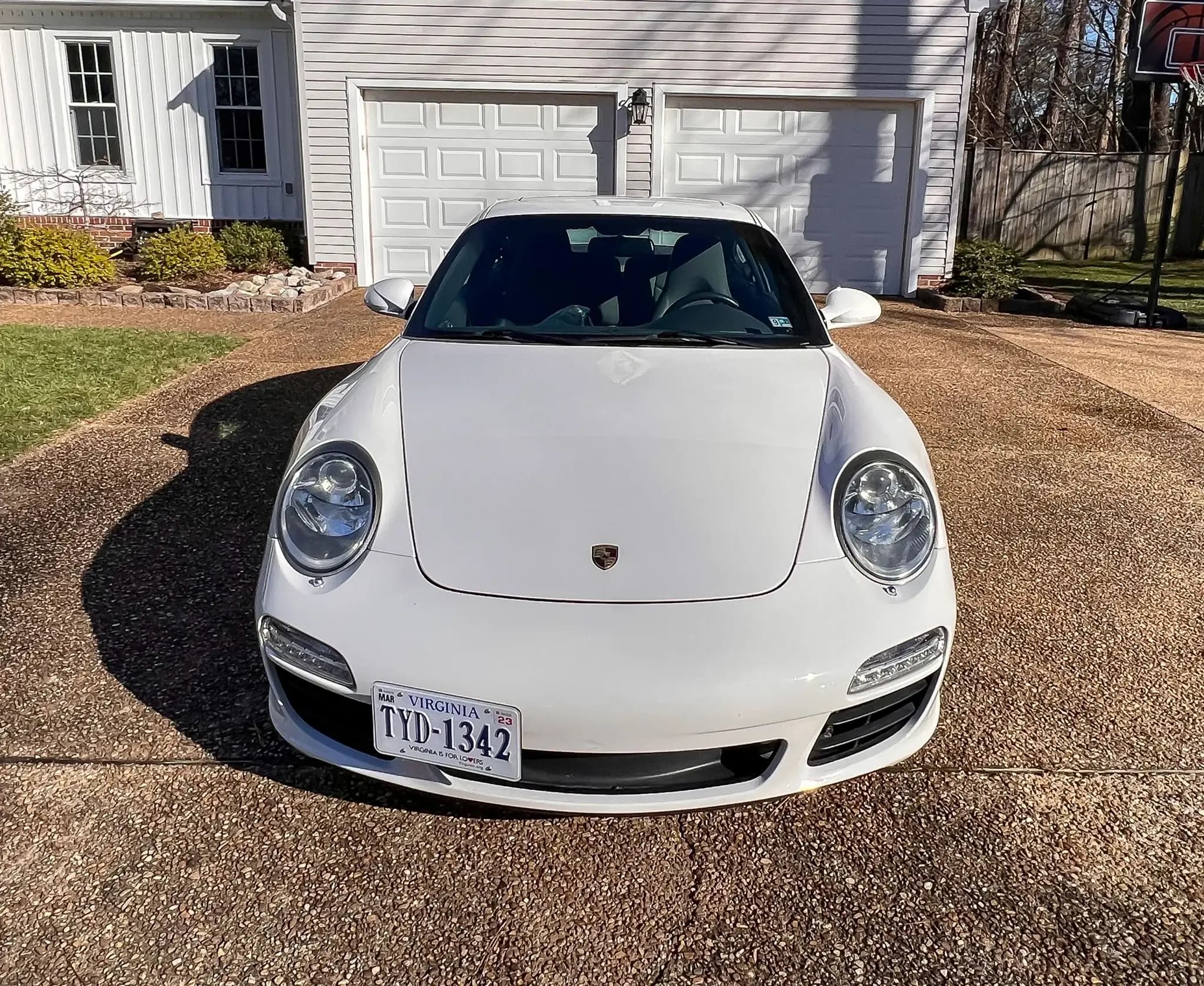 2009 Porsche 911 Carrera sold for $45,000