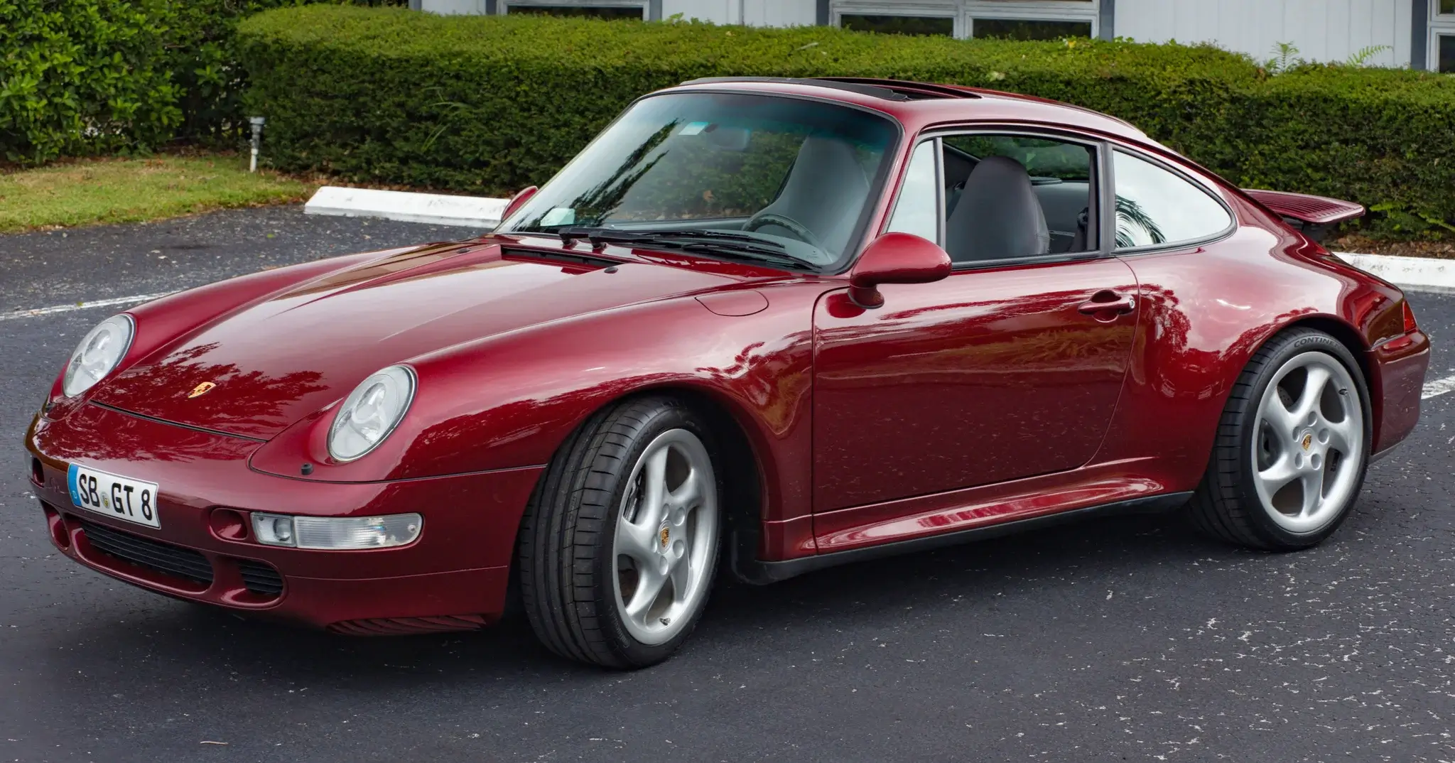1998 Porsche 911 Carrera S sold for $150,500