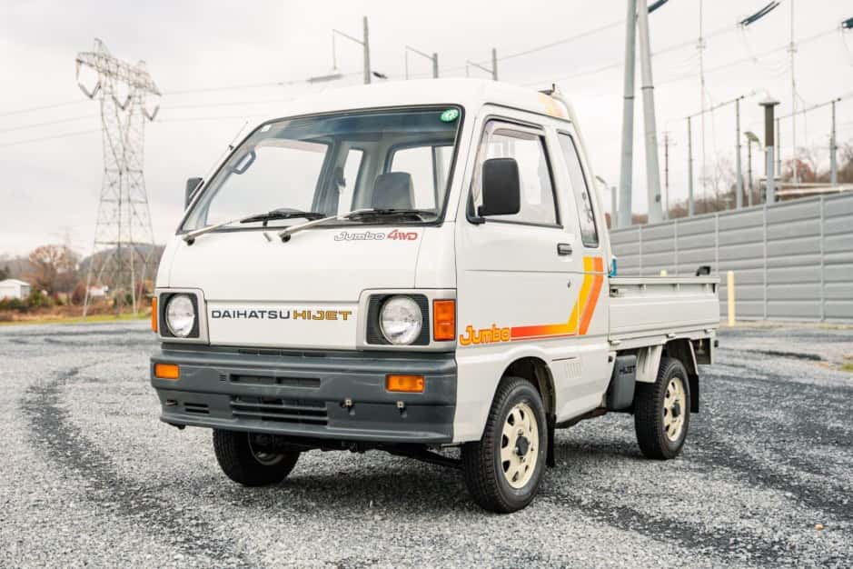 1988 Daihatsu Hijet sold for $6,666