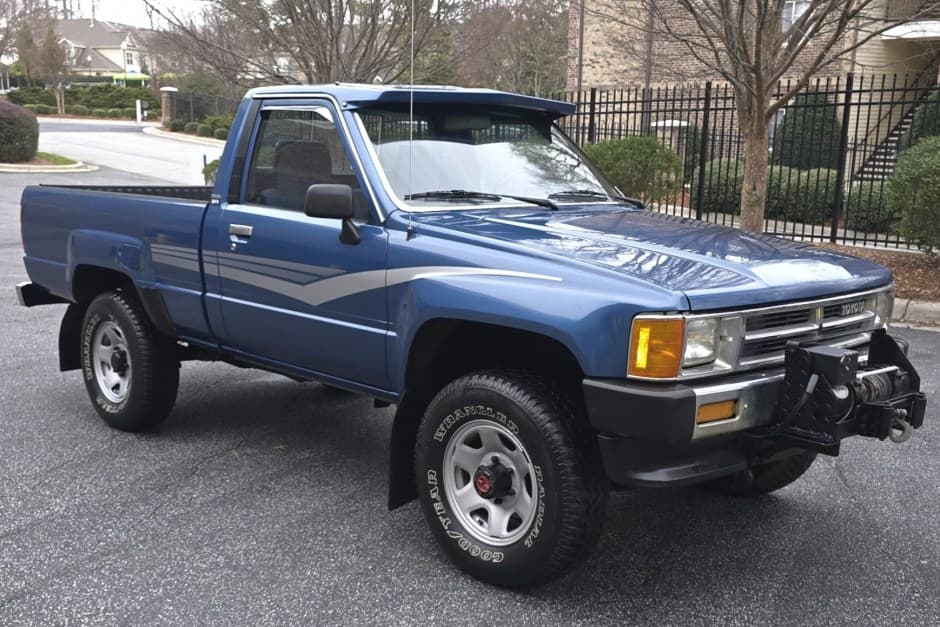1988 Toyota Pickup (N50/N60/N70 1984-1988) sold for $25,555