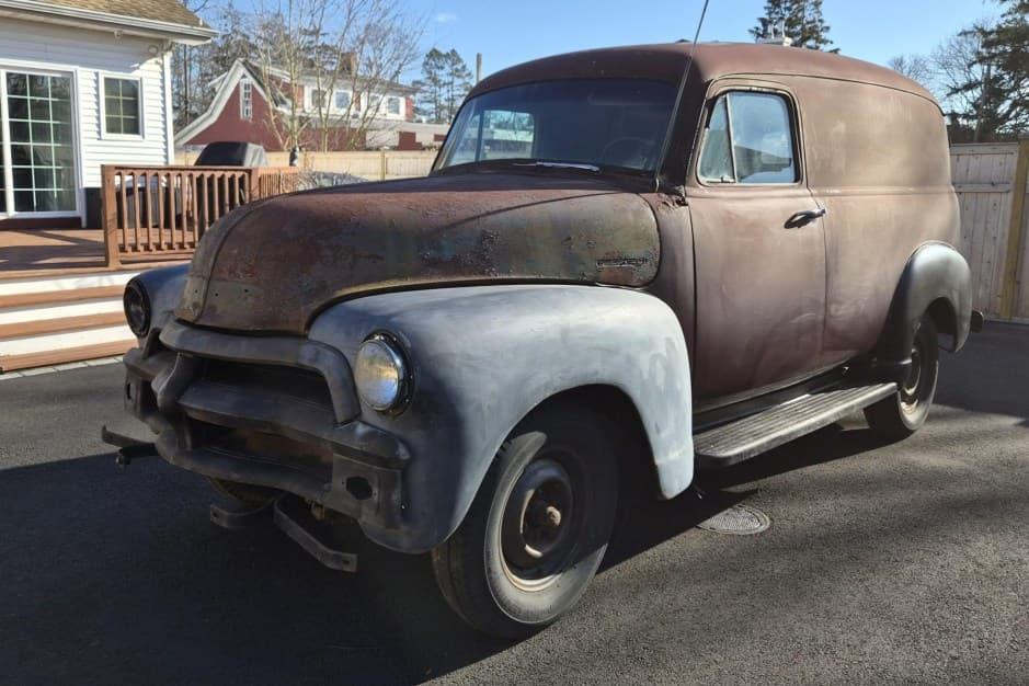 1954 Chevrolet Advance Design Pickup (1947-1955) sold for $5,700