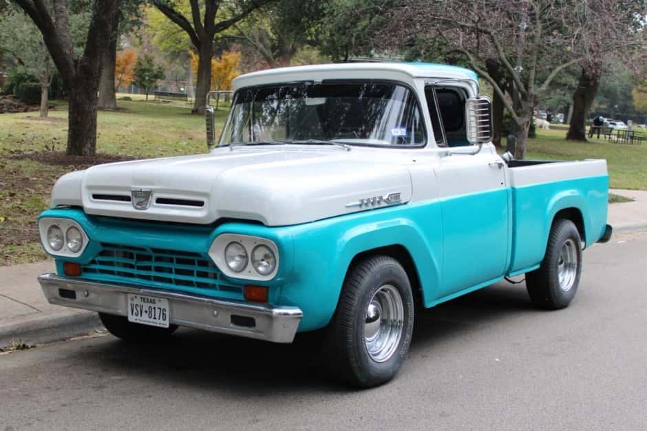 1960 Ford F-Series 1957-1960 sold for $7,300