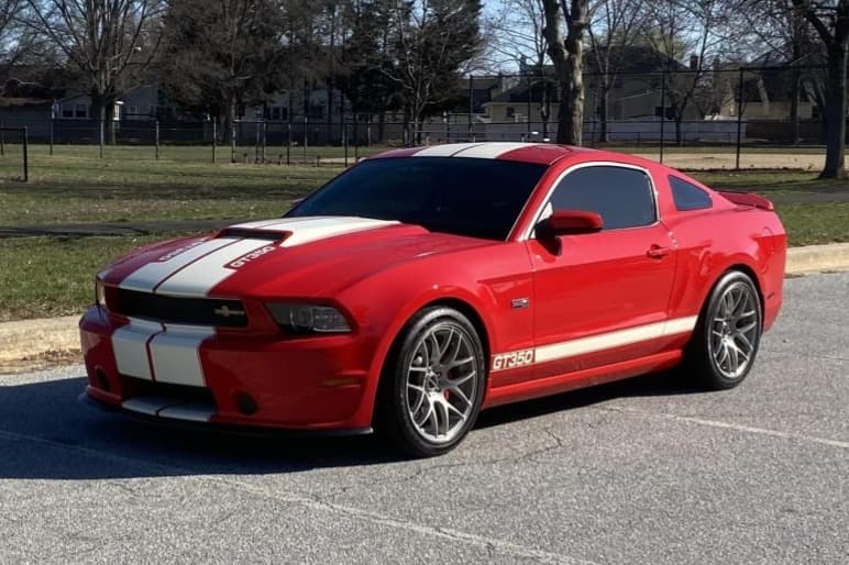 2014 Ford Mustang S197 2005-2014 sold for $37,851
