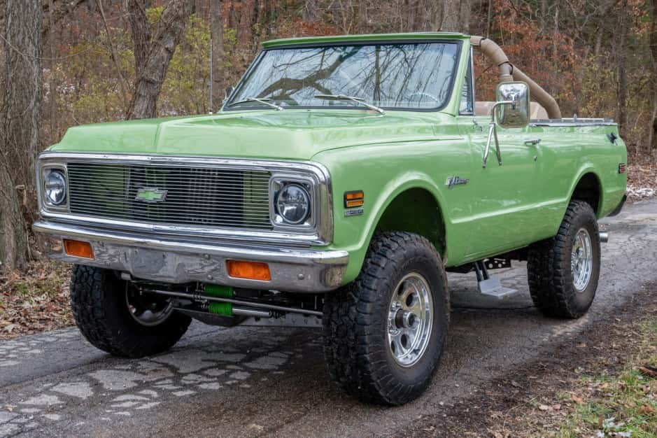 1972 Chevrolet K5 Blazer 1969-1972 sold for $32,000