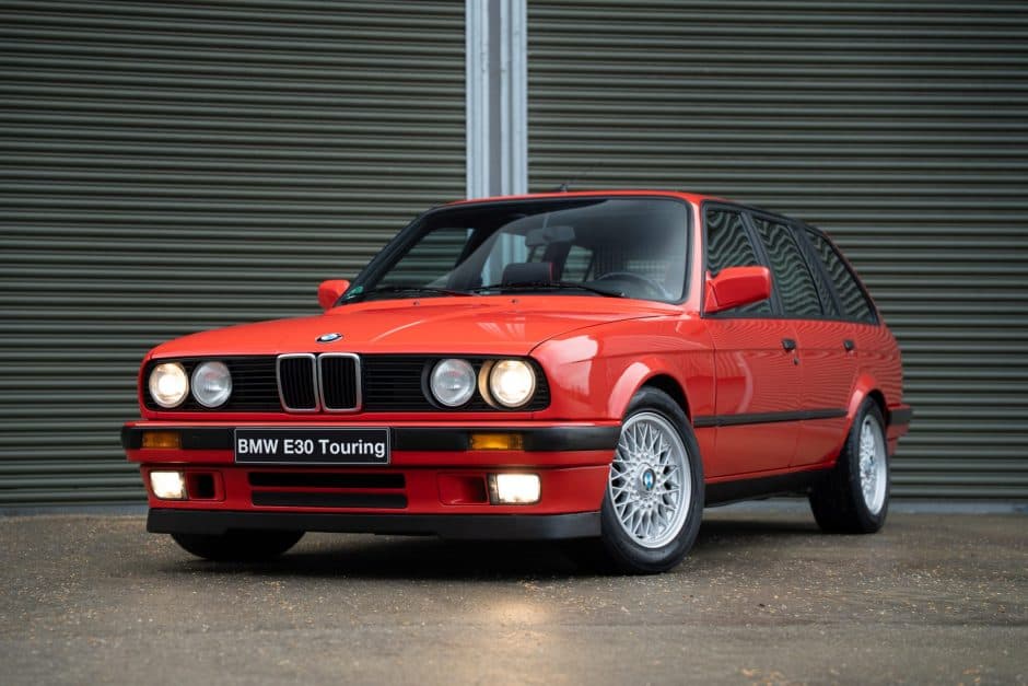 1994 BMW E30 3-Series Touring sold for $0