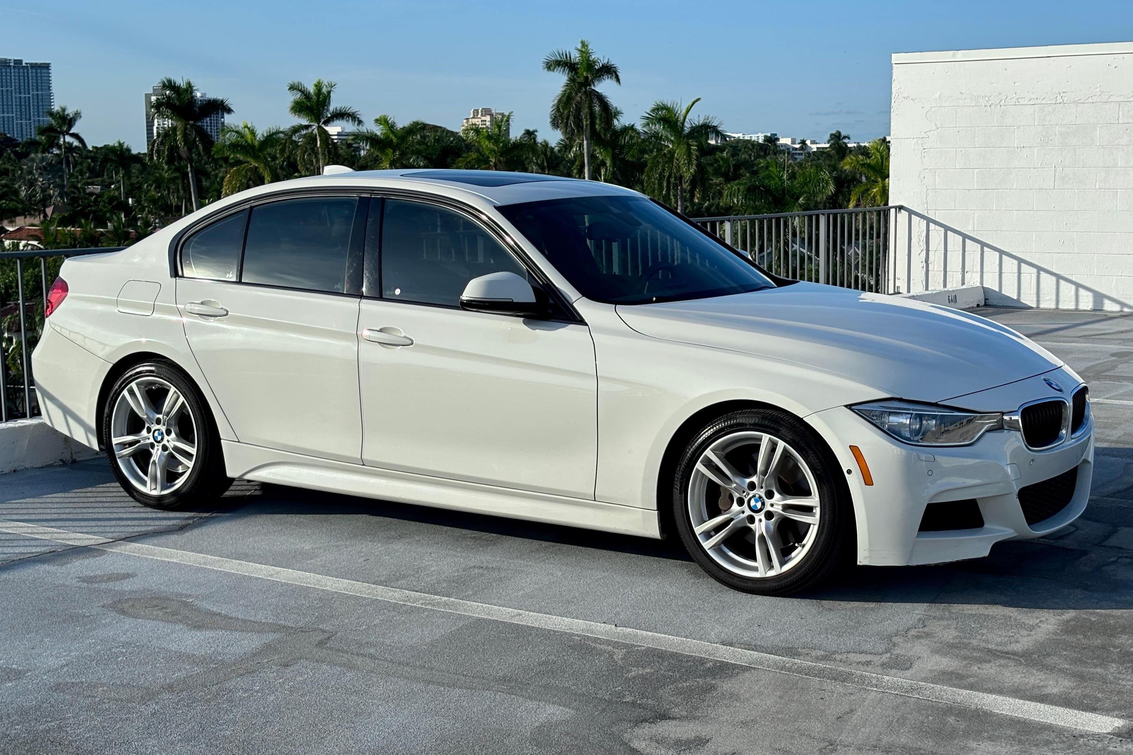 2014 BMW 3 Series sold for $13,100