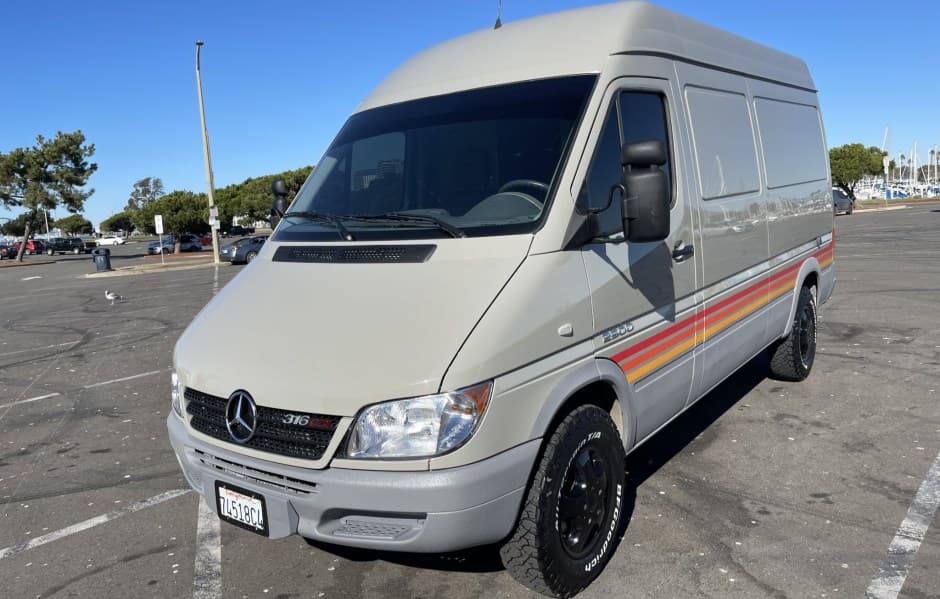 2005 Mercedes-Benz Sprinter sold for $18,190