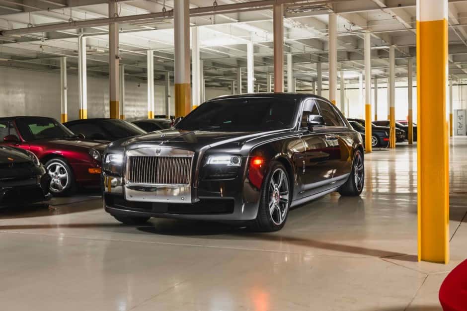 2014 Rolls-Royce Ghost sold for $75,000