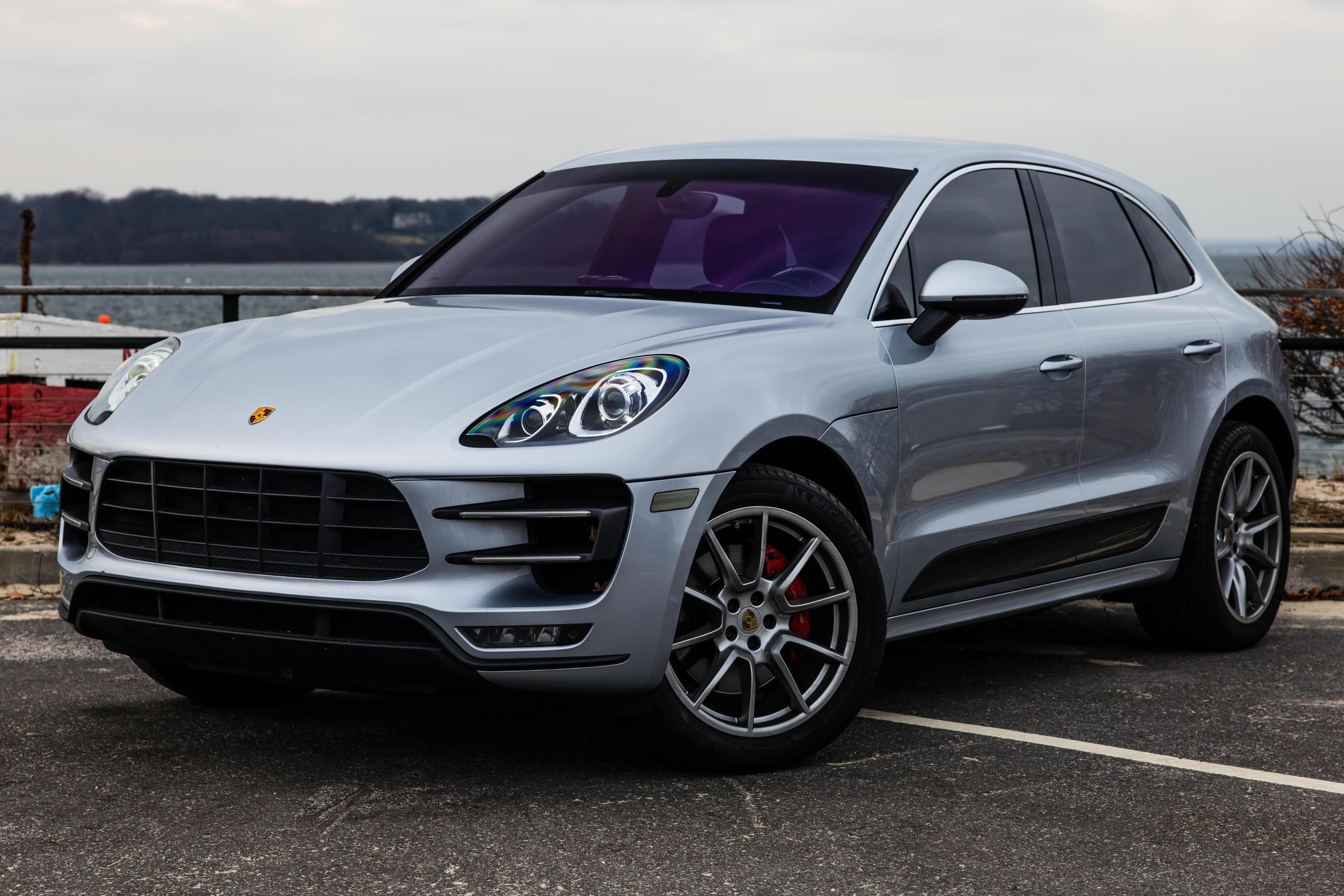 2015 Porsche Macan sold for $18,500
